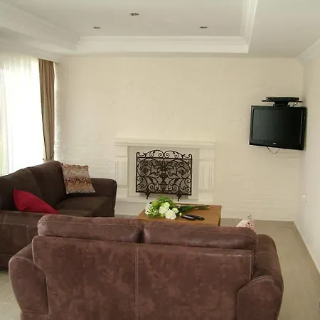 Вилла Orka Golden Heights Villas *